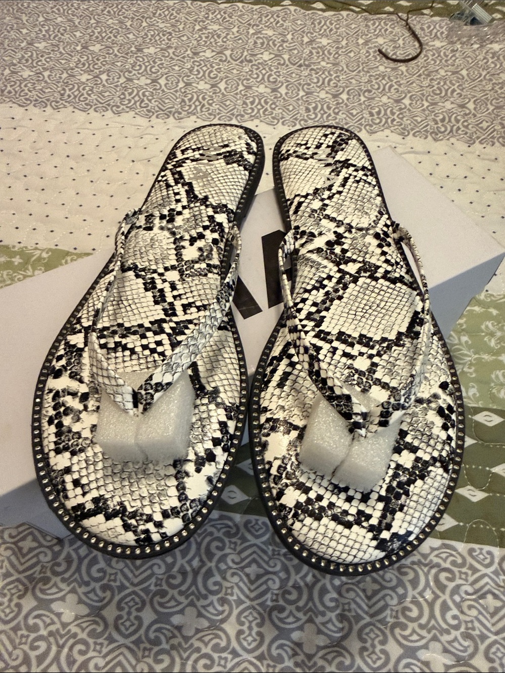 MIA Black & White Snake-Print Flip Flop Sandals